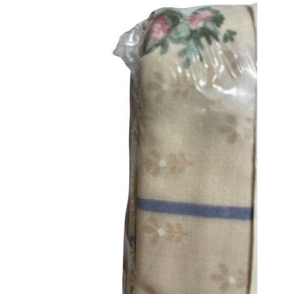 Vintage Fieldcrest Maidstone Cottage Rose Eyelet King Pillowcase Set 1980s New - Picture 6 of 7
